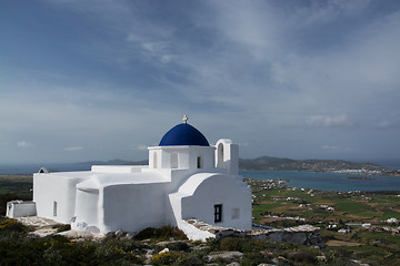 Image showing Chapel near Sarakiniko, Paros, Greece