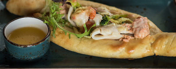 Image showing Georgian dish khachapuri