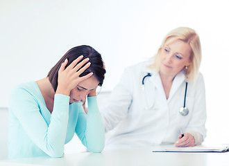 Image showing doctor with patient in hospital