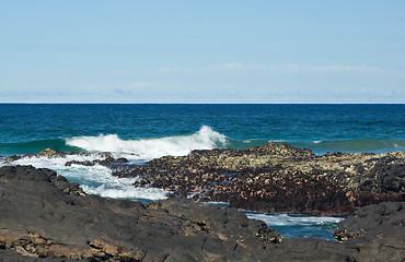 Image showing waves breaking on the rocks