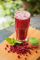 Image showing fruit drink with cranberries