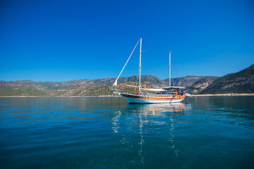 Image showing yacht on bay