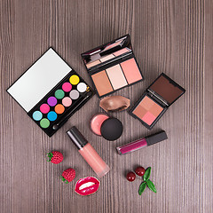 Image showing summer cosmetics set for make-up