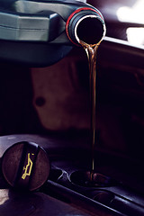 Image showing Fresh motor oil