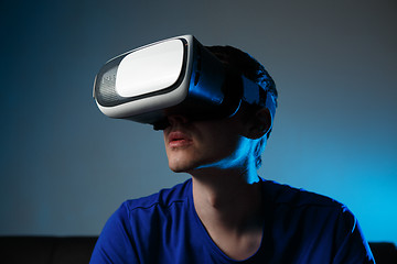 Image showing Man wearing virtual reality goggles.