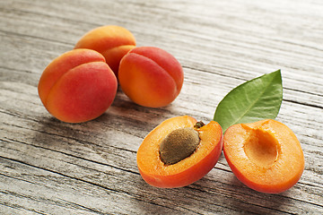 Image showing Apricot