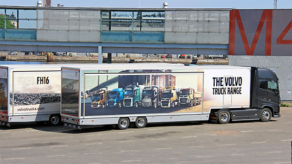 Image showing Volvo FH16 750 Semi with Image of Trucks