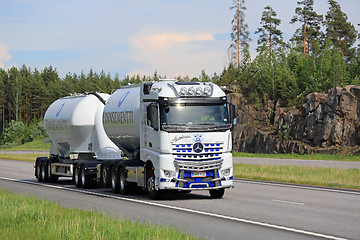 Image showing White Mercedes-Benz Arocs for Cement Haul