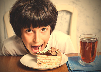 Image showing boy and birthday cake