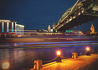 Image showing Bogdan Khmelnitsky pedestrian bridge over the Moscow-river at ni