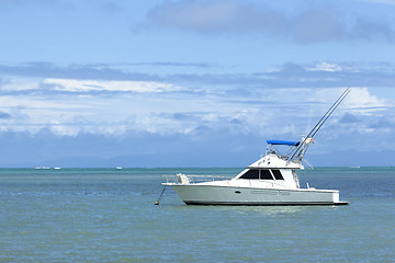 Image showing Motor boat at the Ocean