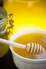 Image showing Honey with walnut