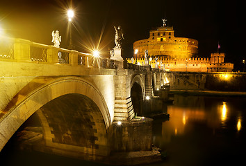 Image showing Bridge to castle Sant Angelo