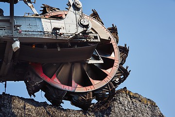 Image showing Huge mining machine