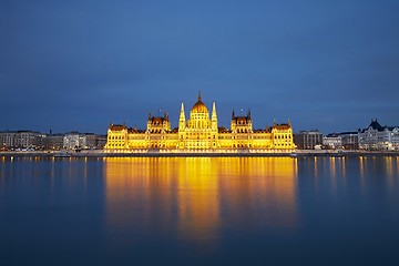 Image showing Amazing twilight in Budapest 