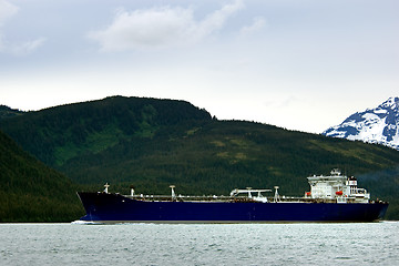 Image showing Oil tanker