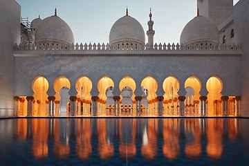 Image showing Mosque in Abu Dhabi