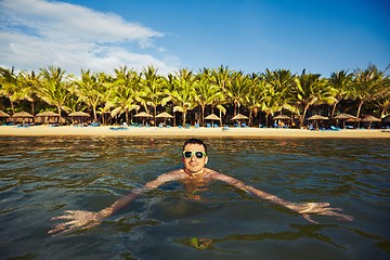 Image showing Holiday on the beach