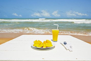 Image showing Breakfast on the beach