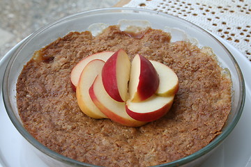 Image showing Toffee pie with apple and nectarine