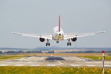 Image showing Landing