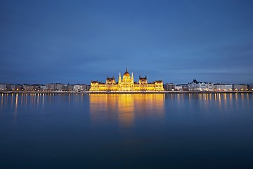 Image showing Amazing twilight in Budapest