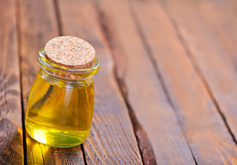 Image showing oil in glass bottle