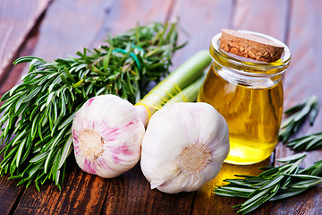 Image showing garlic and olive oil