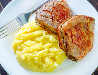 Image showing mashed potato and fried meat