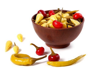 Image showing Mix of hot turkish pickled peppers in ceramic bowl