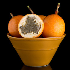 Image showing Passion fruit maracuja granadilla