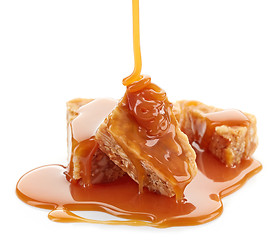 Image showing caramel and oat cookies with caramel sauce