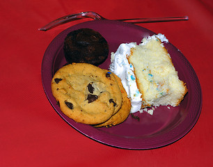 Image showing Brownies and Cake