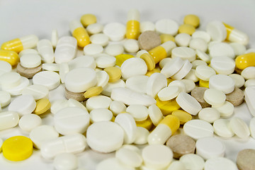 Image showing pills close up
