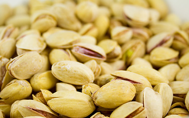 Image showing pistachios