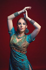 Image showing Woman wearing traditional Indian sari
