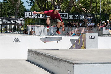 Image showing Thiago Borges during the DC Skate Challenge