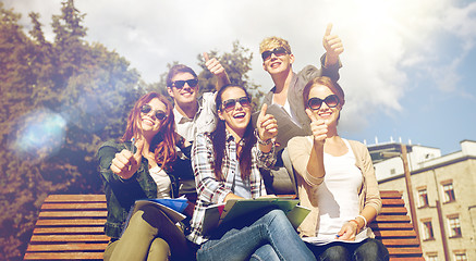 Image showing group of students or teenagers showing thumbs up