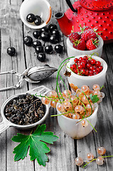 Image showing Summer tea tea with berries
