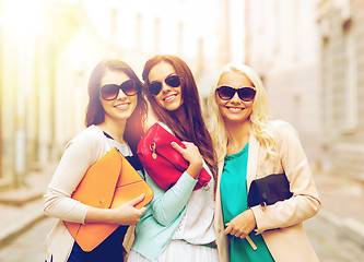 Image showing beautiful girls with bags in the ctiy