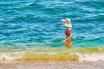 Image showing Woman and Sea