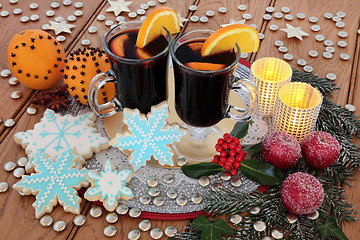Image showing Mulled Wine and Gingerbread Biscuits