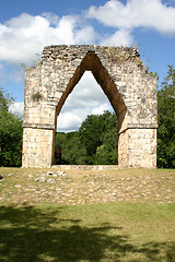 Image showing Mayan arch