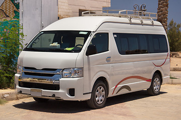 Image showing White van