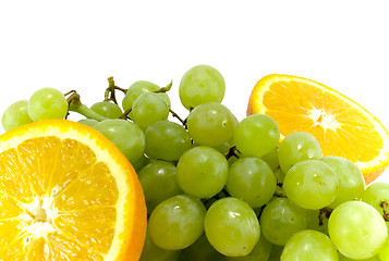 Image showing grapes and two halves of orange