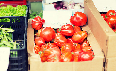 Image showing oxheart tomatoes in box at street market