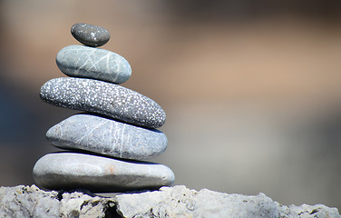 Image showing balancing pebble stones