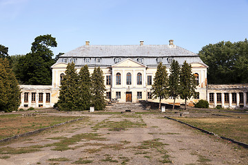 Image showing abandoned old building  