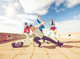 Image showing group of teenagers dancing