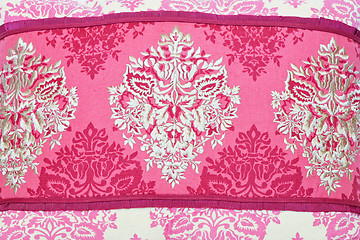 Image showing Sew pink